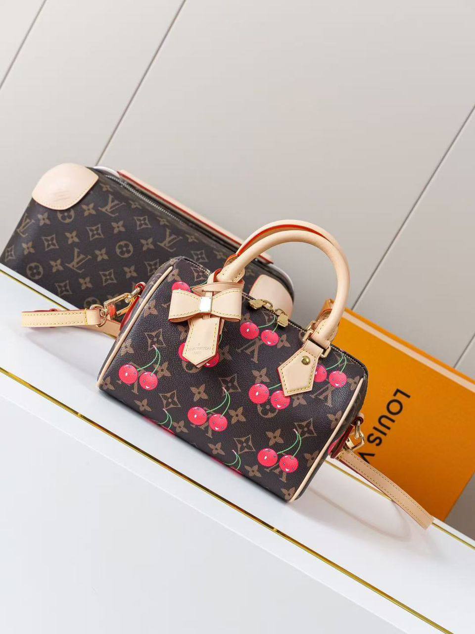 L5VV Bag